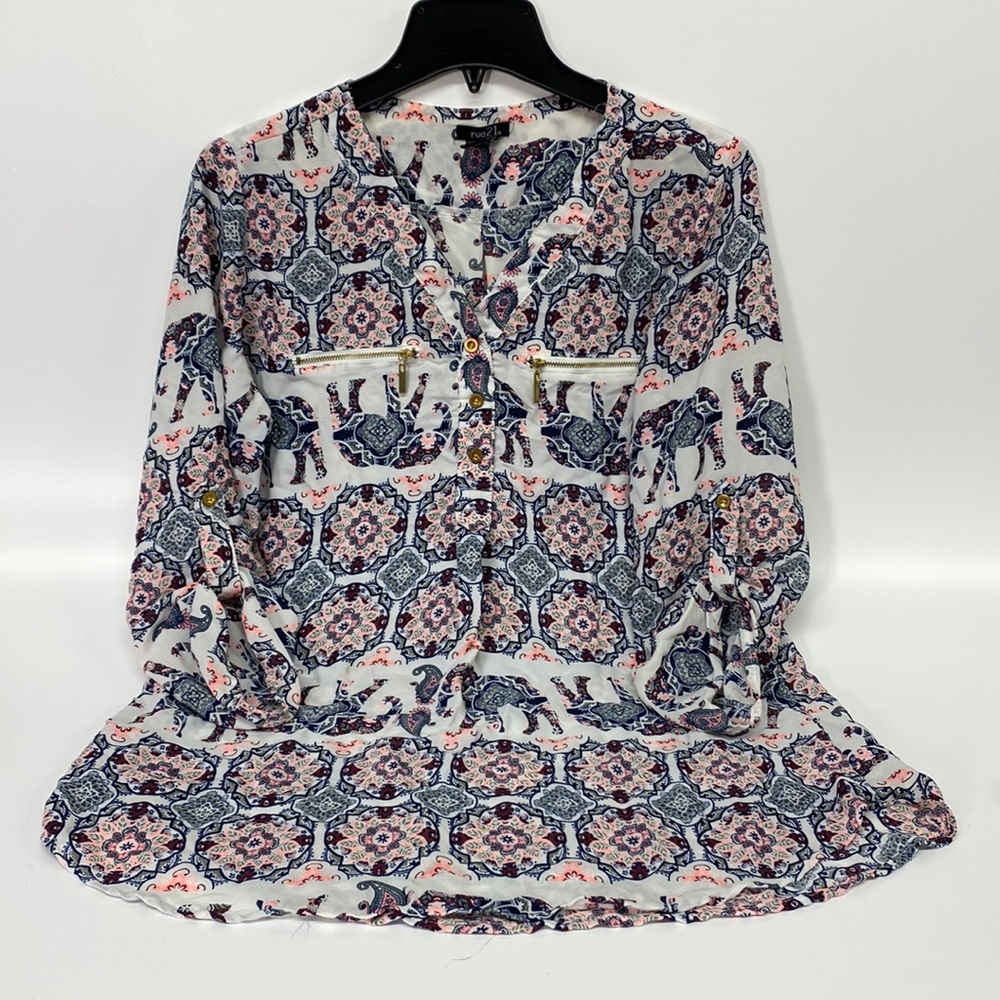 Rue 21 top
